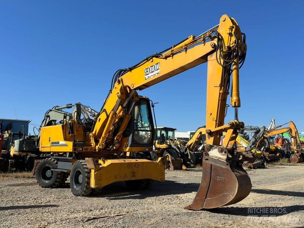 Liebherr A 900 B Ekskavatori uz riteņiem