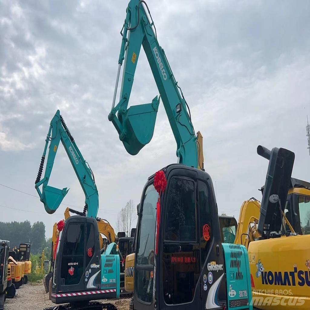 Kobelco SK 75 Kāpurķēžu ekskavatori