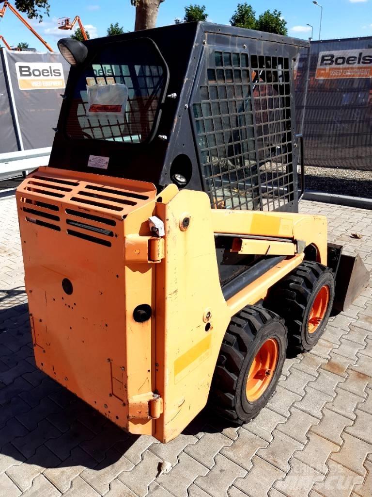 Bobcat S 70 Lietoti riteņu kompaktiekrāvēji