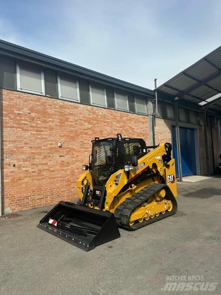 CAT 265 Kāpurķēžu iekrāvēji