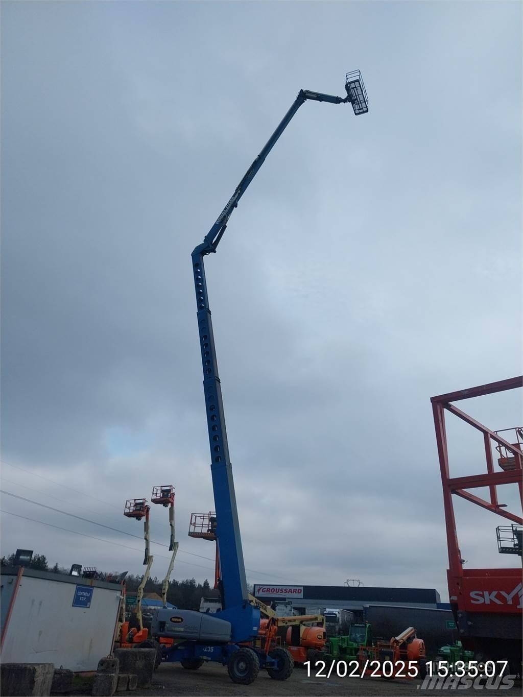 Genie Z135/70 Strēles pacēlāji