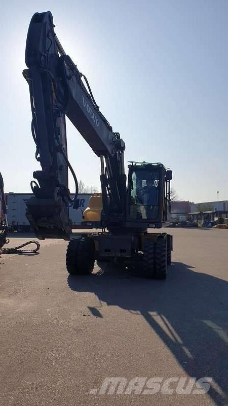 Volvo EW 210 C Ekskavatori uz riteņiem
