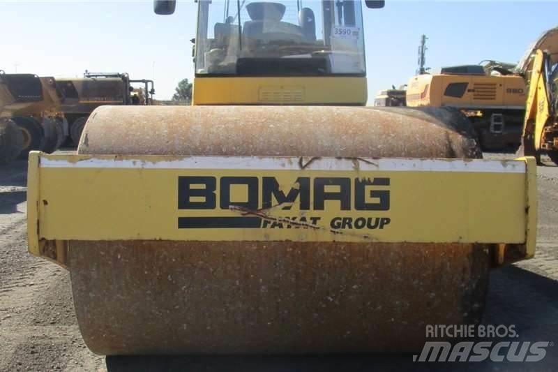 Bomag B213DH-4 Kombinētie veltņi