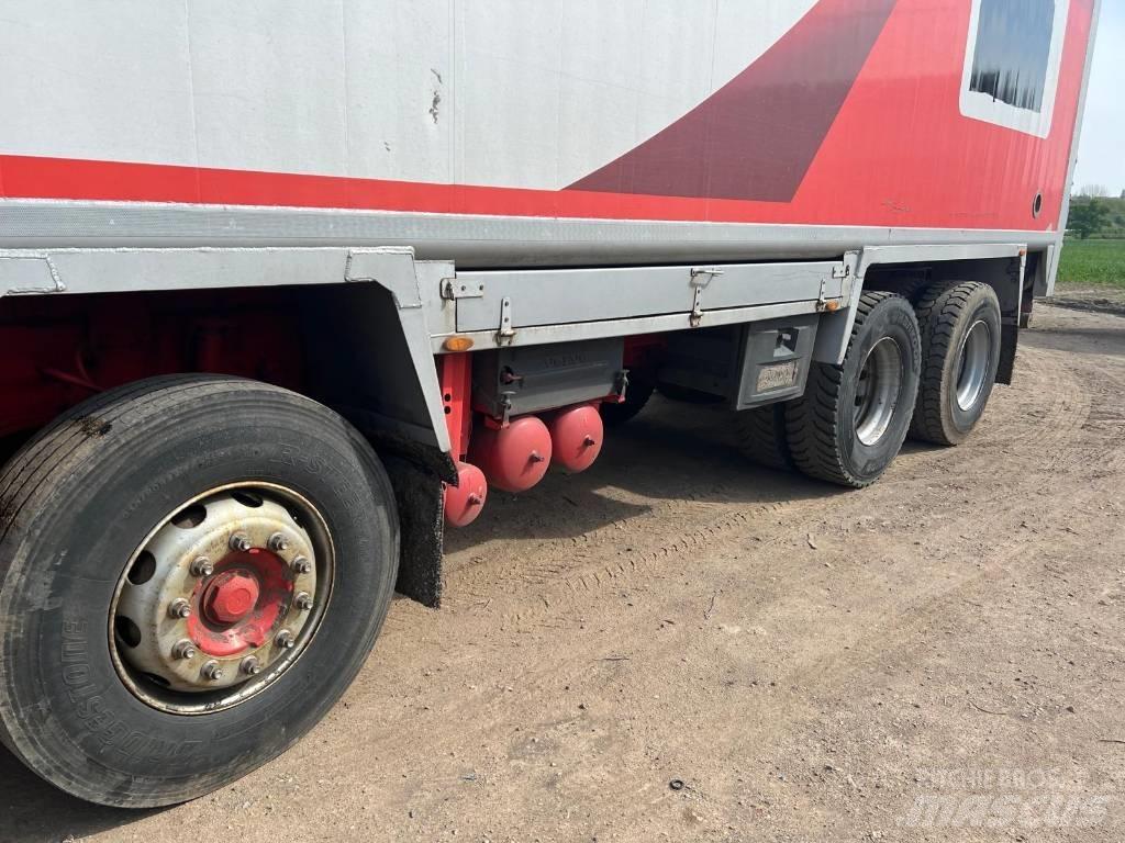 Volvo FM Pašizgāzējs