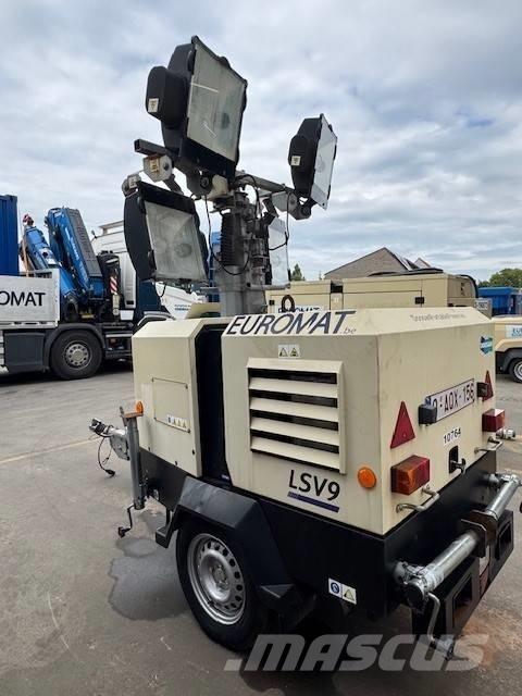 Doosan LSV 9 Gaismas torņi