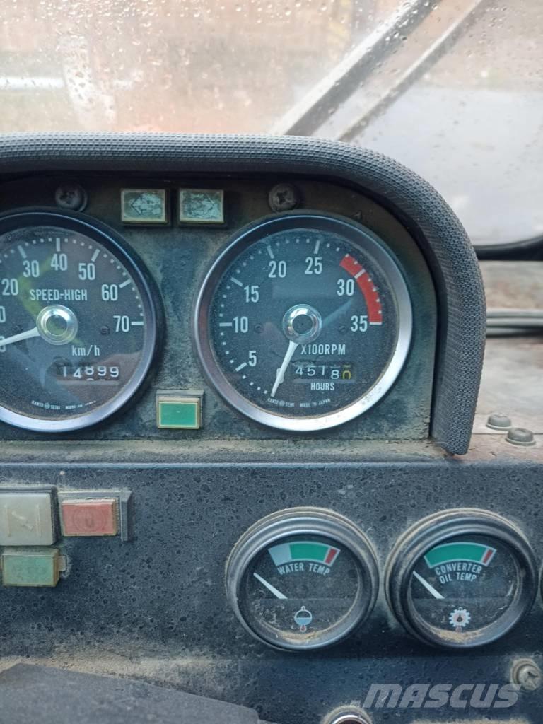 Kato KR 250 Celtņi nelīdzenām virsmām