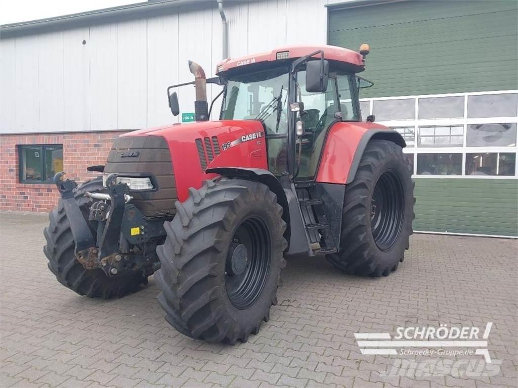 Case IH CVX 195 Traktori