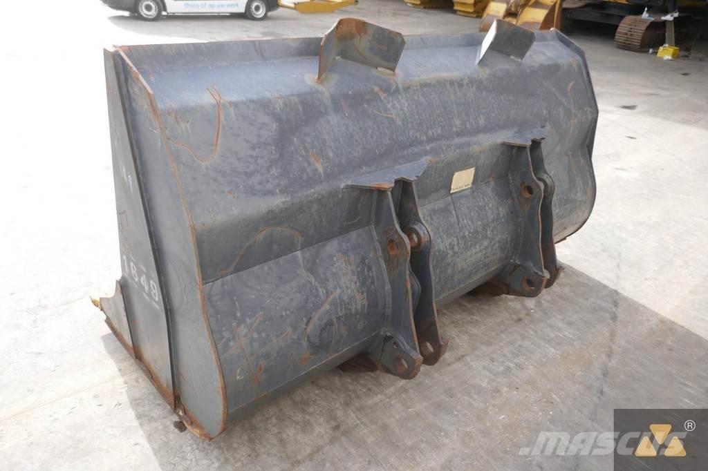 Volvo L120B Bucket Kausi