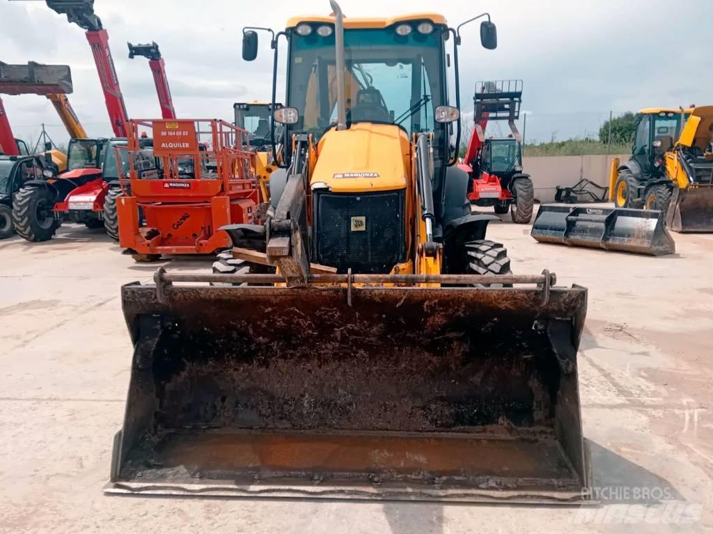 JCB 3 CX 4 T Ekskavatori-iekrāvēji