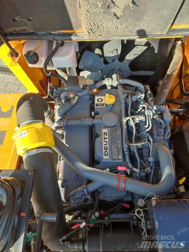 Thwaites 6T Mini pašizgāzēji