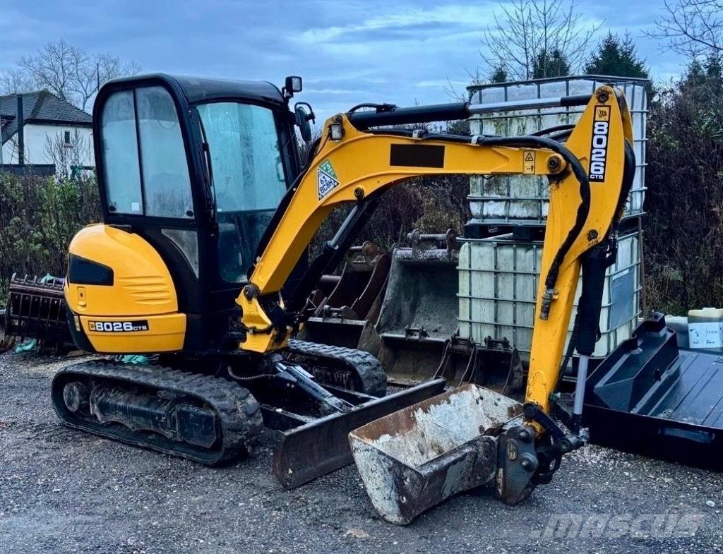 JCB 8026 CTS Mini ekskavatori < 7 t