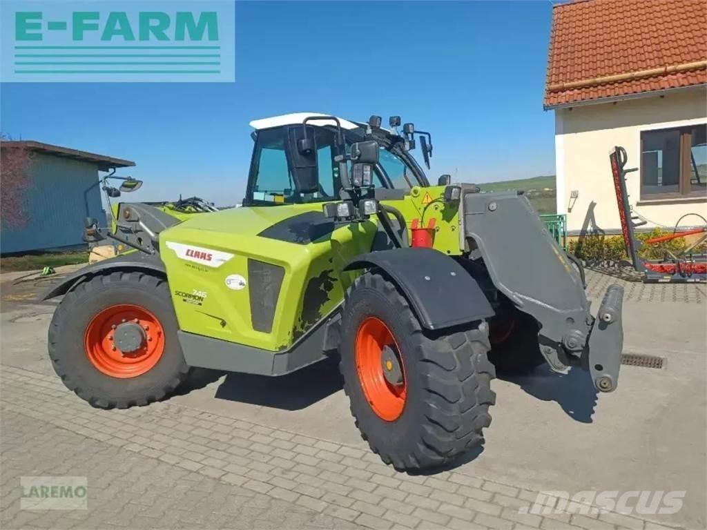 CLAAS scorpion 746 Lauksaimniecības pacēlāji