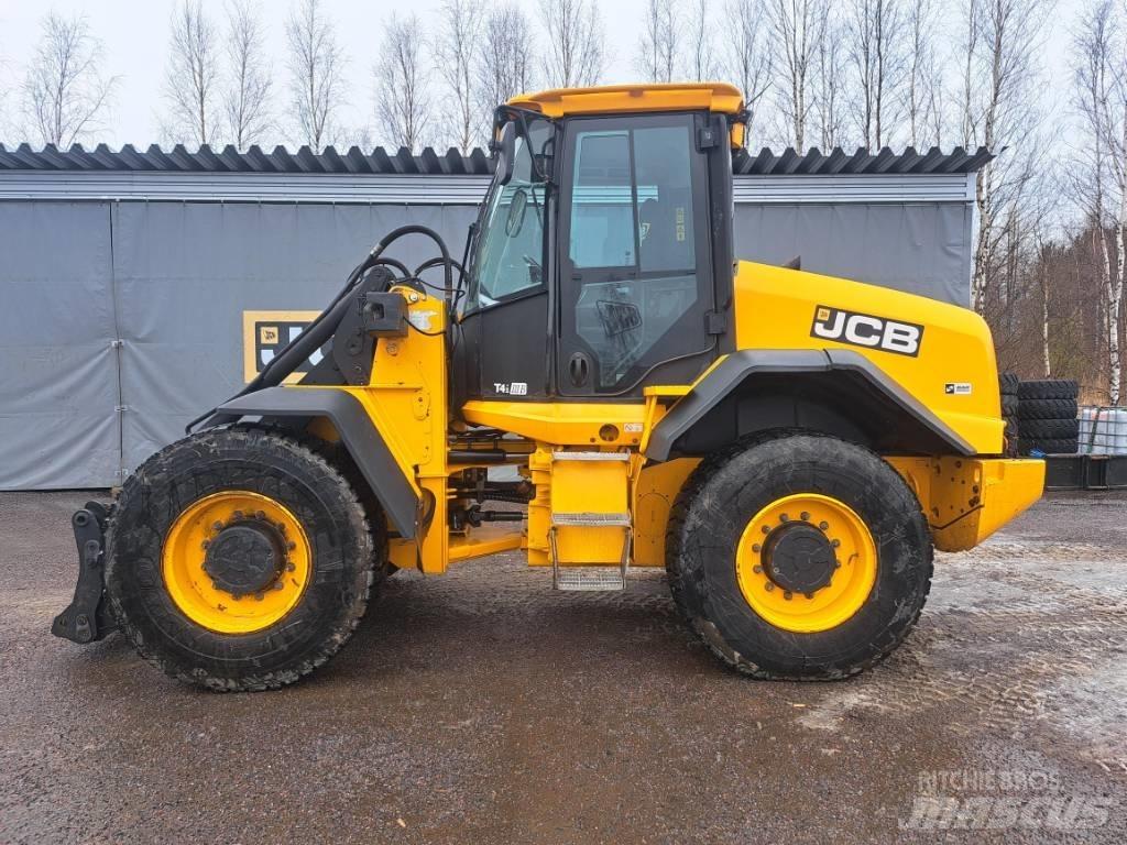 JCB 417 HT Iekrāvēji uz riteņiem