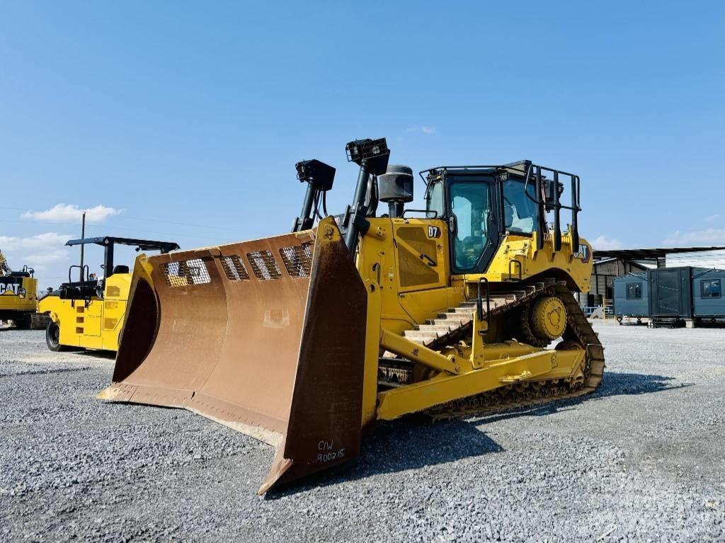 CAT D 7 Kāpurķēžu buldozeri