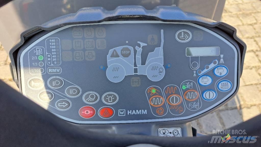 Hamm HD 14i VV Divvalču grunts veltņi