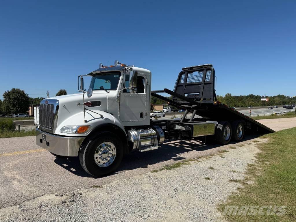 Peterbilt 348 Evakuators ar manipulatoru