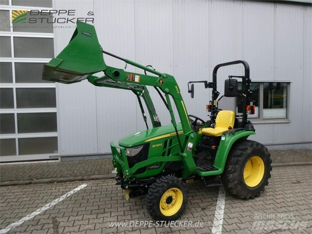 John Deere 3038E Kompaktie traktori