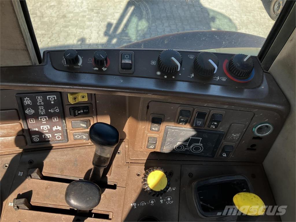 John Deere 6920 S Traktori