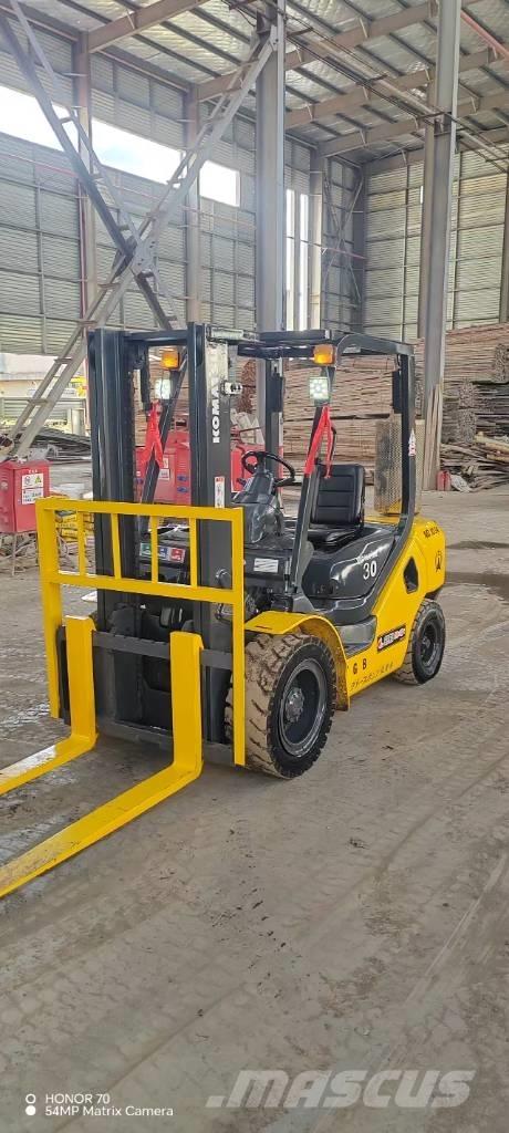 Komatsu FD 30 T-17 Tehnika ar dīzeļa dzinēju