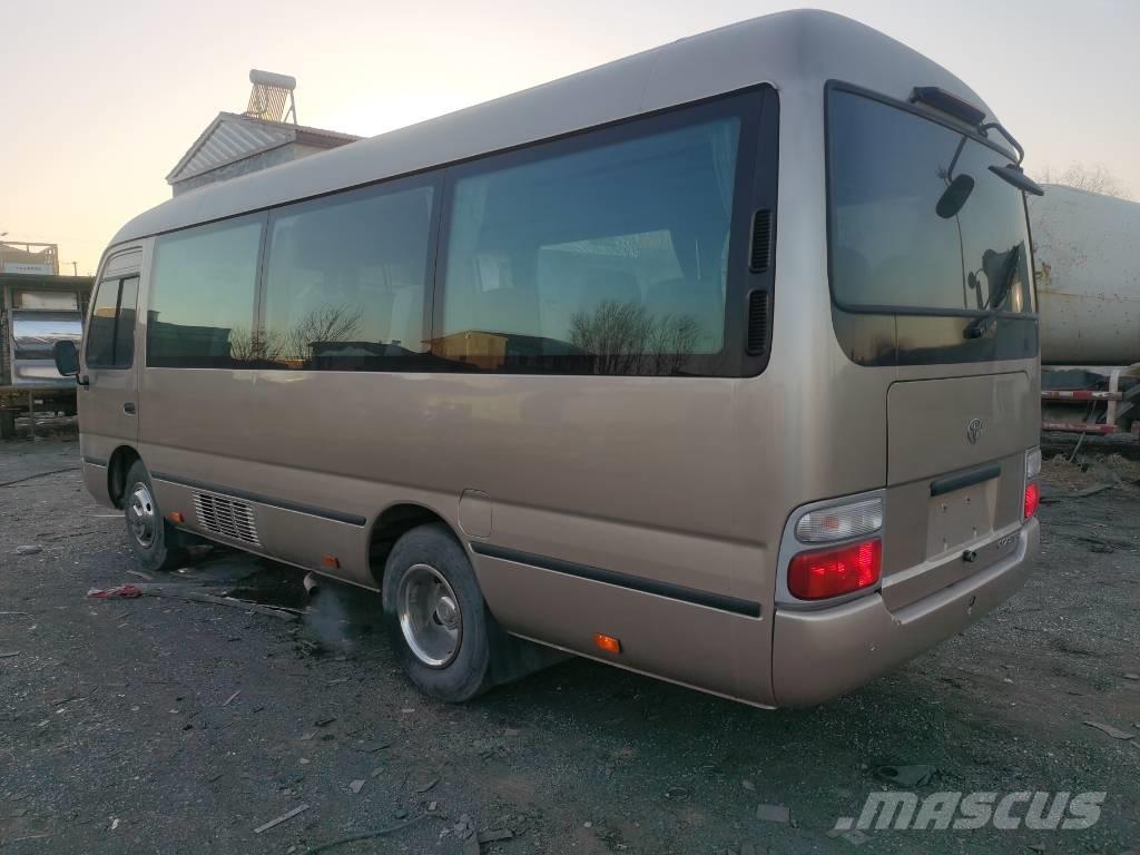 Toyota Coaster Bus Mikroautobusi