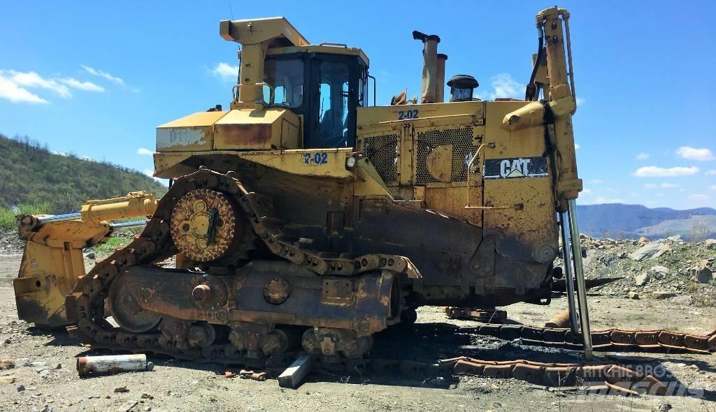 CAT D 11 R Kāpurķēžu buldozeri
