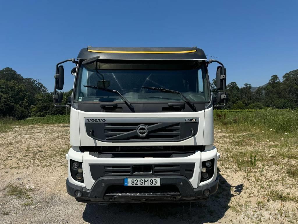 Volvo FMX 450 Vilcēji