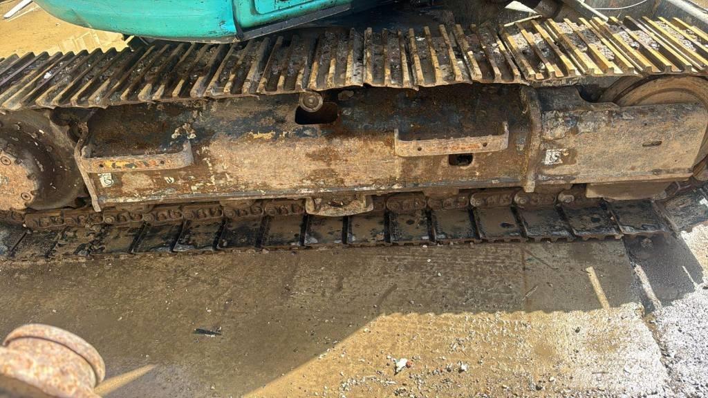Kobelco SK 75 SR Vidēja lieluma ekskavatori 7 t - 12 t
