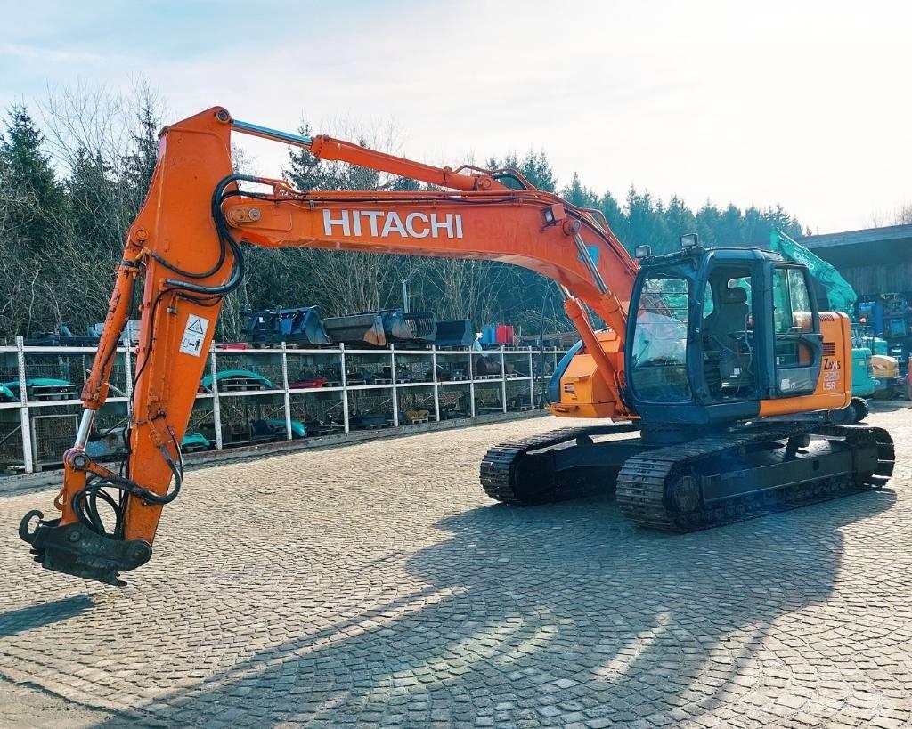 Hitachi ZX225USRLC Kāpurķēžu ekskavatori