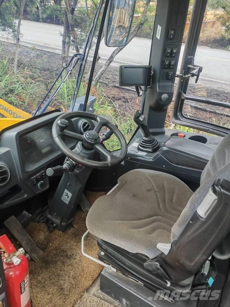 LiuGong 890 H Iekrāvēji uz riteņiem