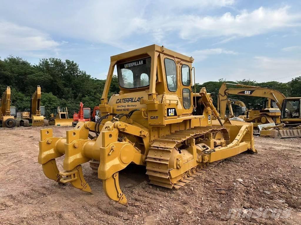CAT D7G Kāpurķēžu buldozeri