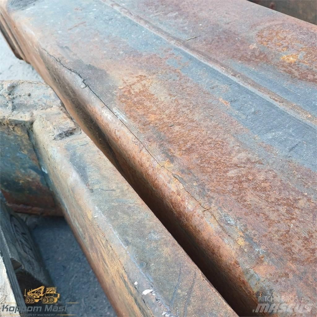 Loglift 111 Krāni