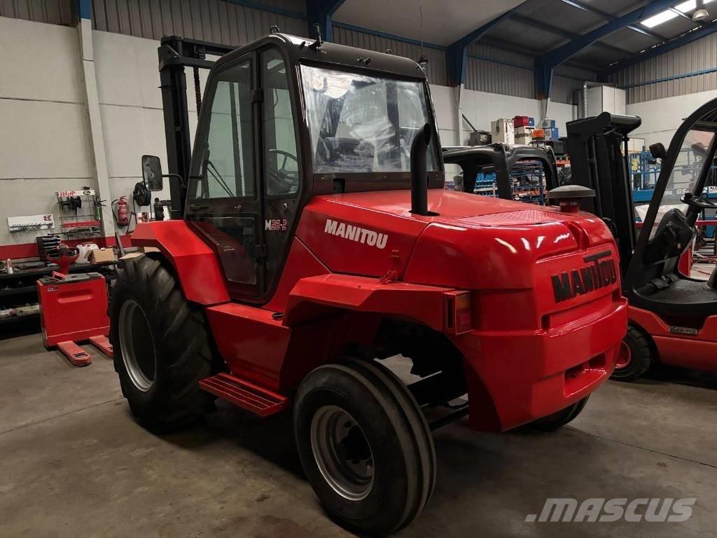 Manitou MH 26.2 Tehnika ar dīzeļa dzinēju