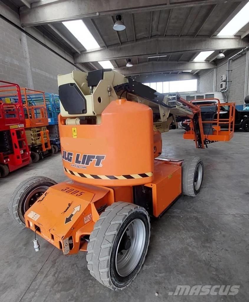 JLG E 450 AJ Strēles pacēlāji