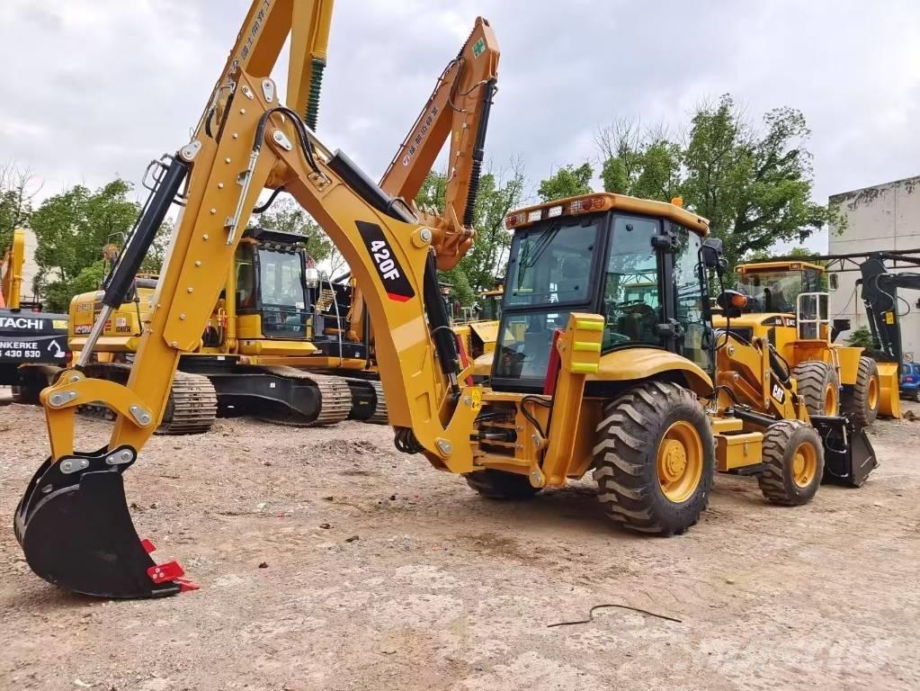 CAT 420 F Ekskavatori-iekrāvēji