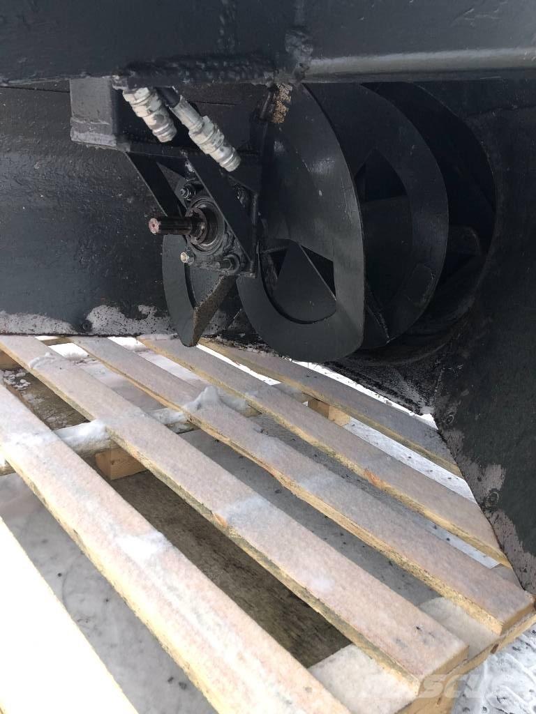 Ala-talkkari AT 260 Sniega metēji