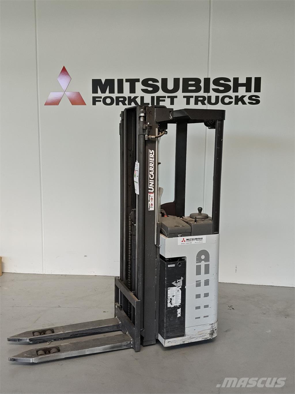 Atlet AJN160 Pašgājēji krautnētāji