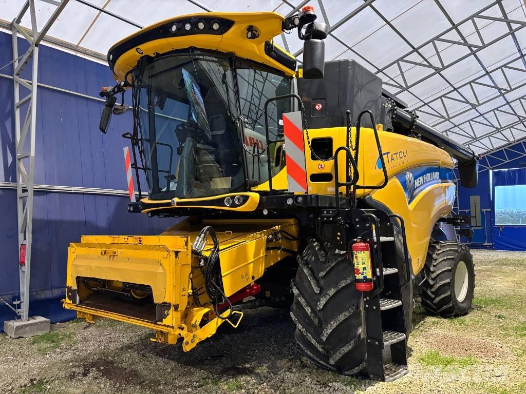 New Holland CX 8.90 Ražas novākšanas kombaini
