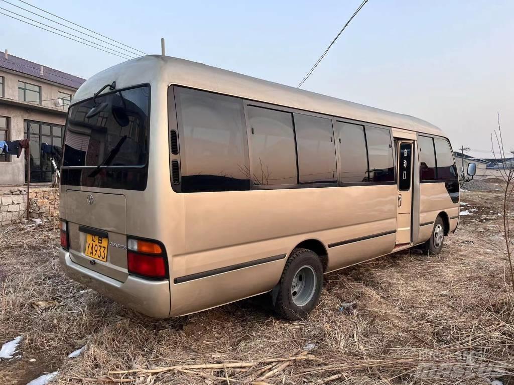 Toyota Coaster Bus Mikroautobusi