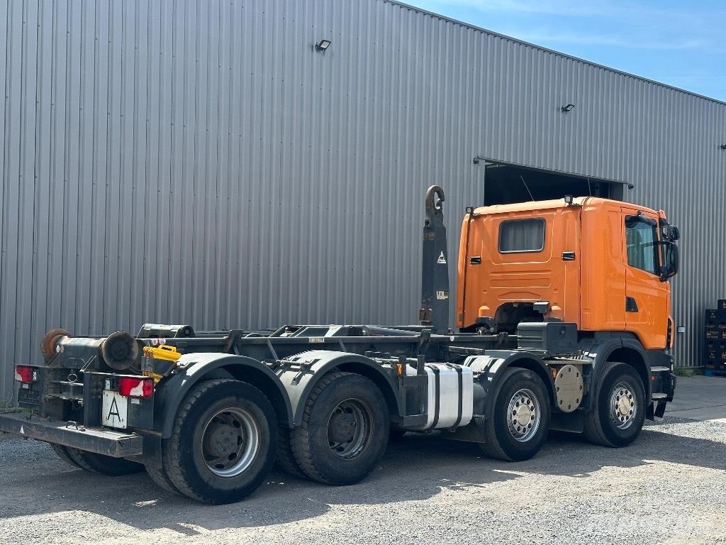 Scania G 440 Treileri ar āķi