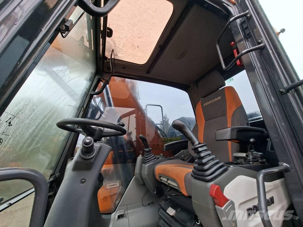 Doosan DX 165 W-5 Ekskavatori uz riteņiem