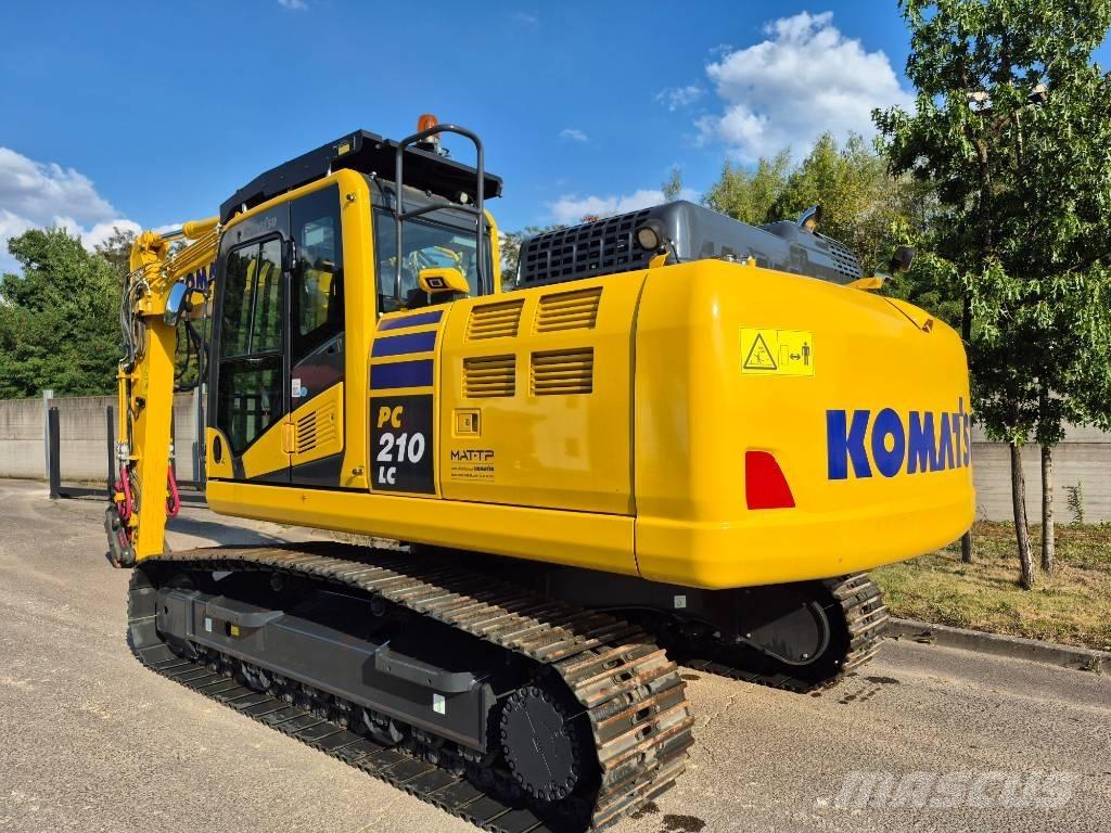 Komatsu PC210LC-11E0 Kāpurķēžu ekskavatori