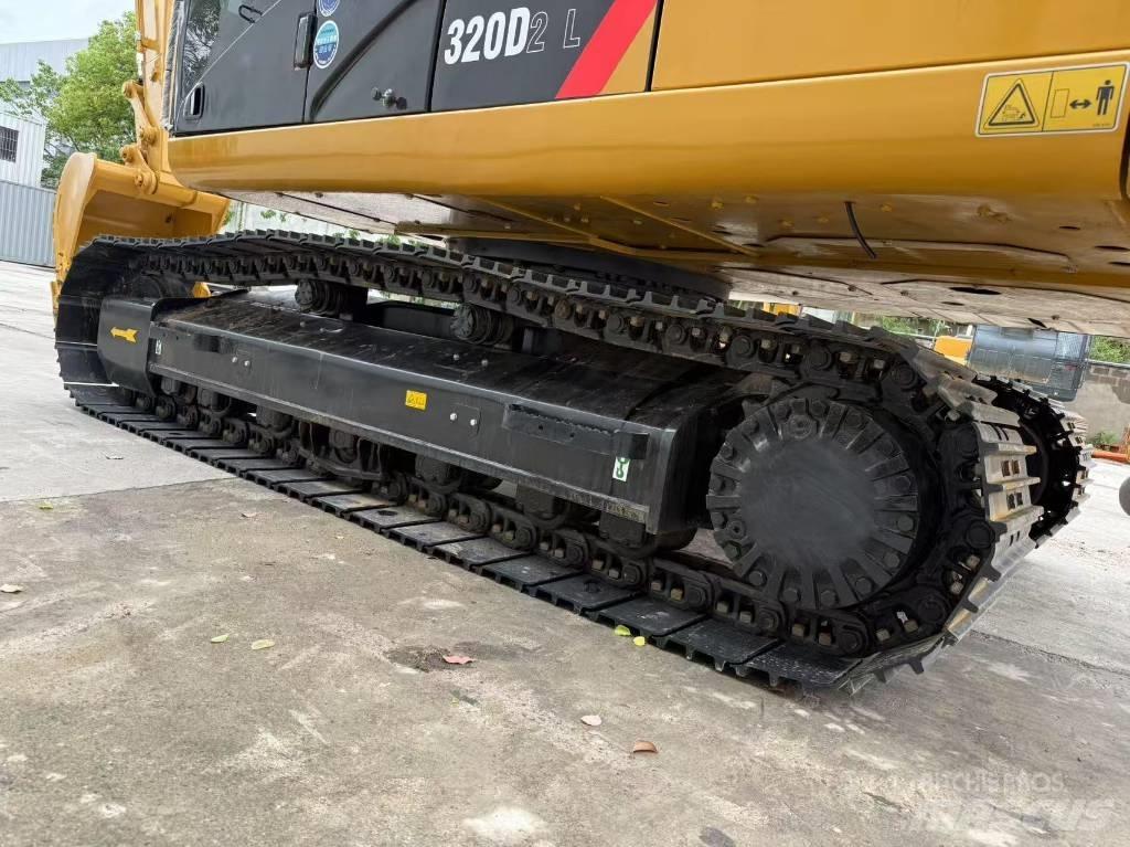 CAT 320 D Kāpurķēžu ekskavatori