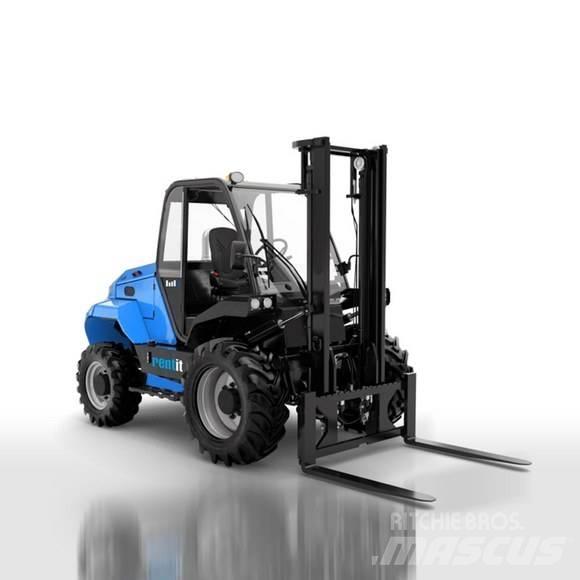 Manitou M30-4 Tehnika ar dīzeļa dzinēju