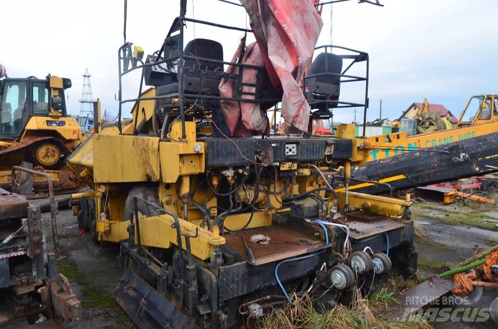 Demag DF 100 P Asfalta klājēji