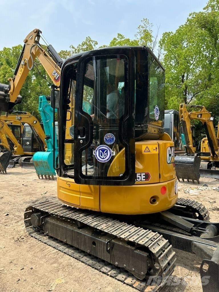 CAT 303.5E2 Mini ekskavatori < 7 t