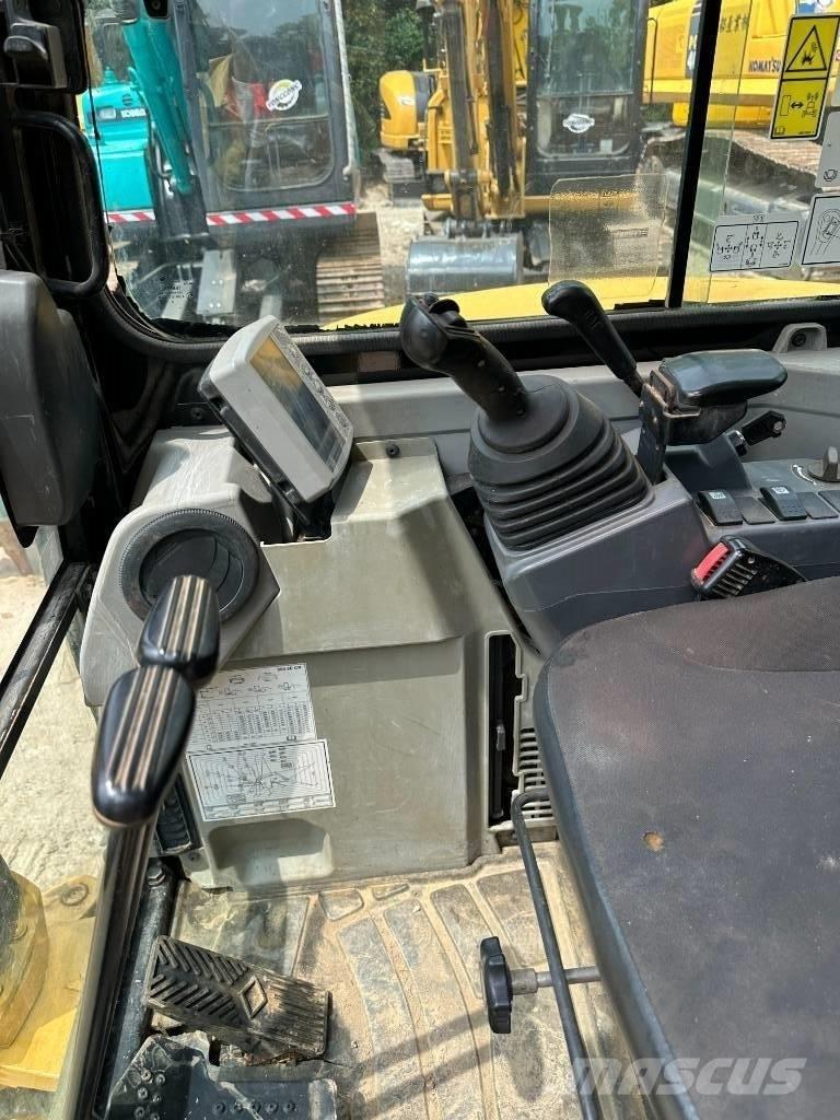 CAT 303.5E2 Mini ekskavatori < 7 t