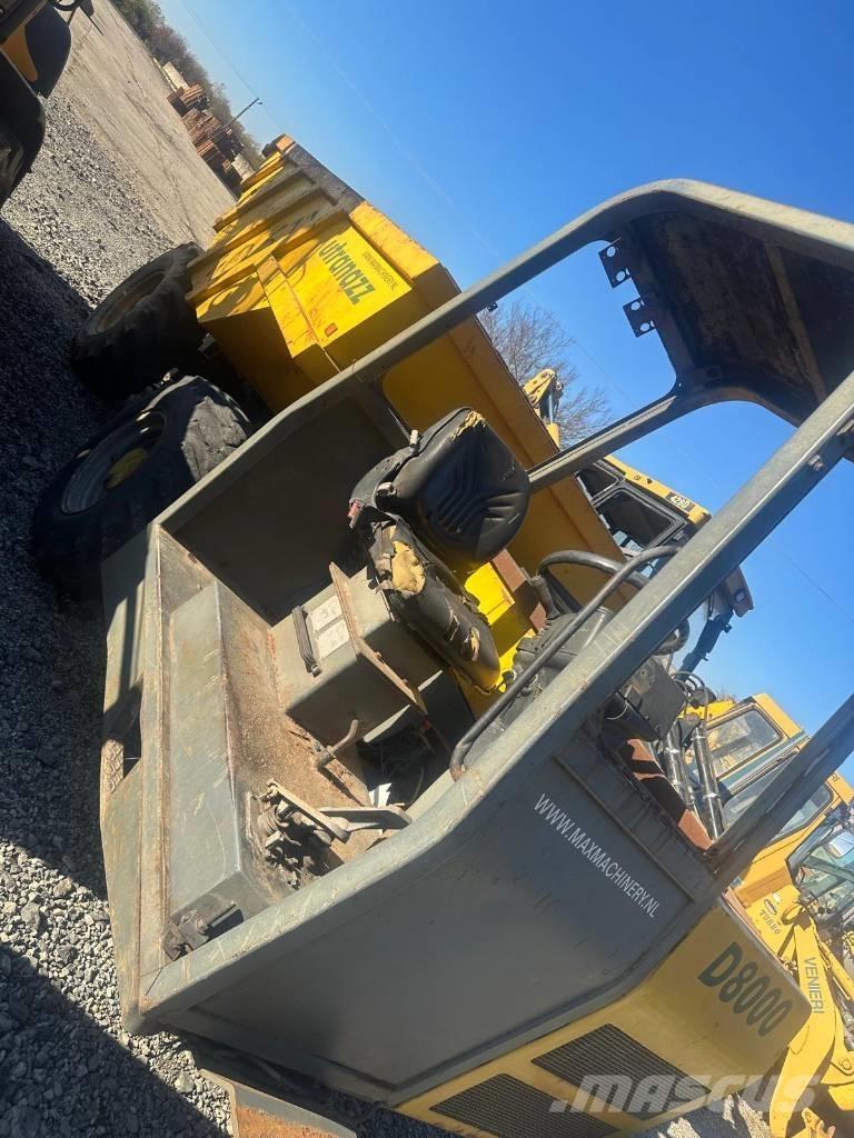  UTRANAZZ D8000 Sliedes, ķēdes un šasija