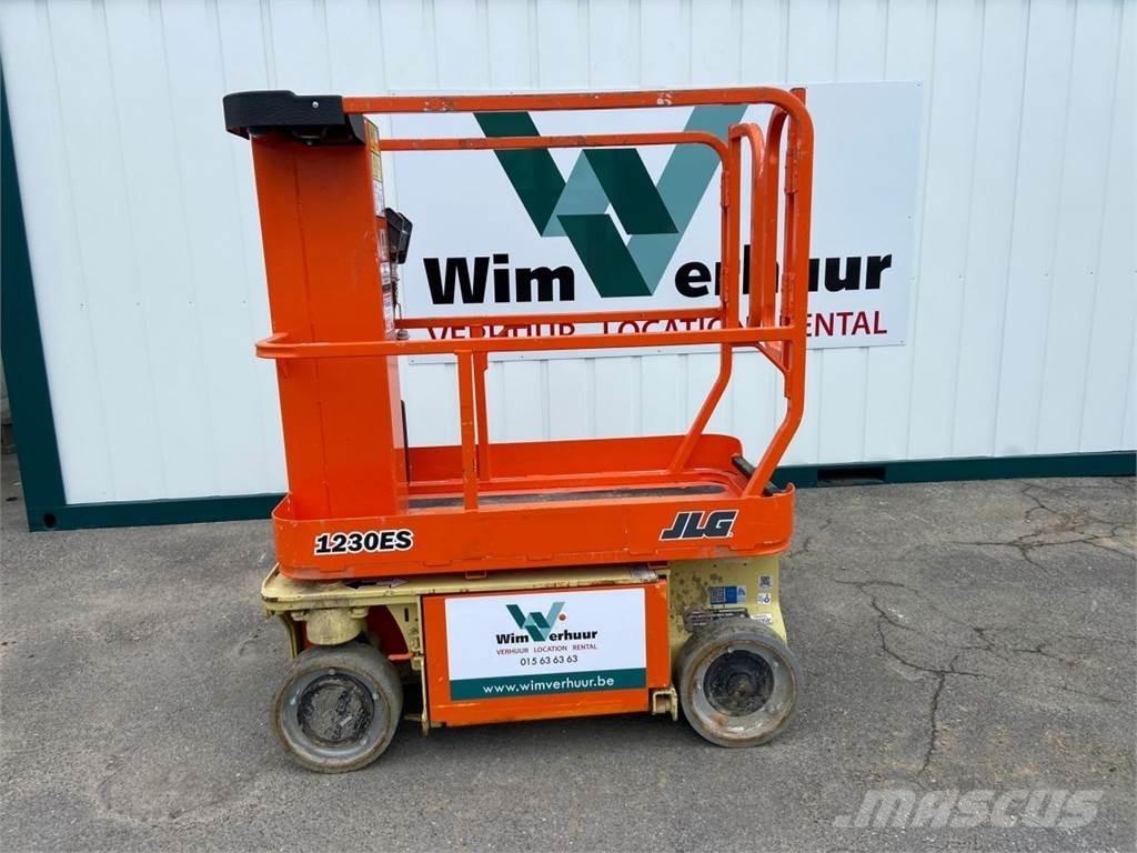 JLG 1230 ES (10150) Šķerveida pacēlāji