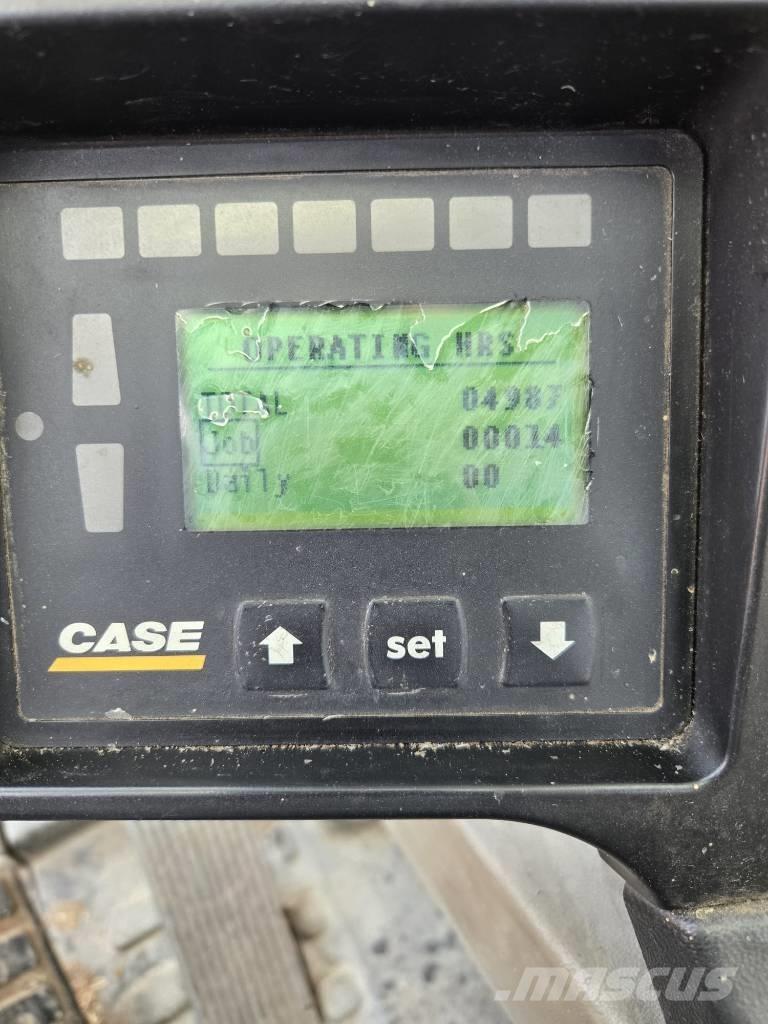 CASE WX 145 Ekskavatori uz riteņiem