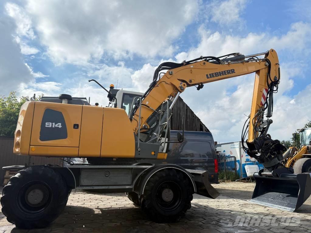 Liebherr A 914 Ekskavatori uz riteņiem